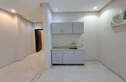 Apartment - 1 Bedroom - 1 Bathroom for rent in Ar Rimal - Riyadh - Ar Riyadh