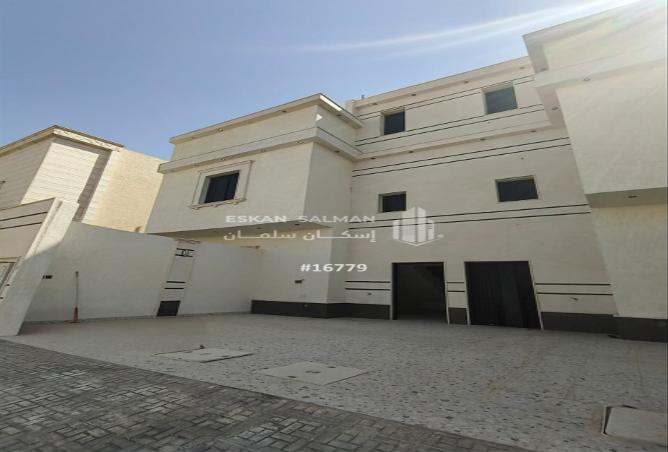 256963 - Property Image 2